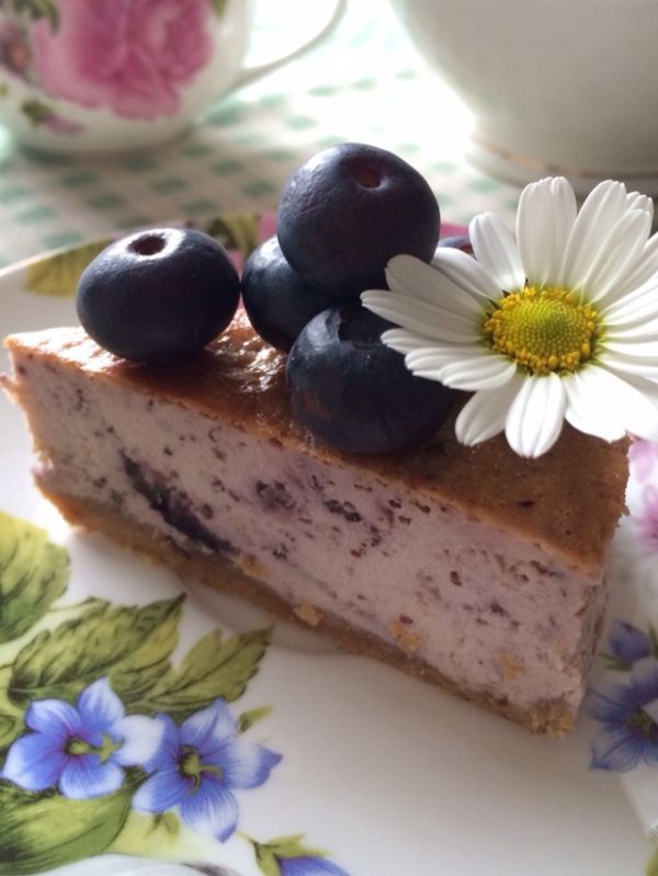 低调的奢华---蓝莓乳酪蛋糕