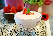 草莓酸奶#易极优DIY酸奶#的做法