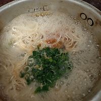 #太太乐鲜鸡汁玩转健康快手菜#简易鸡汤面的做法图解12