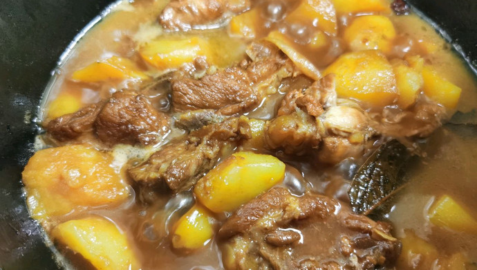 土豆炖排骨