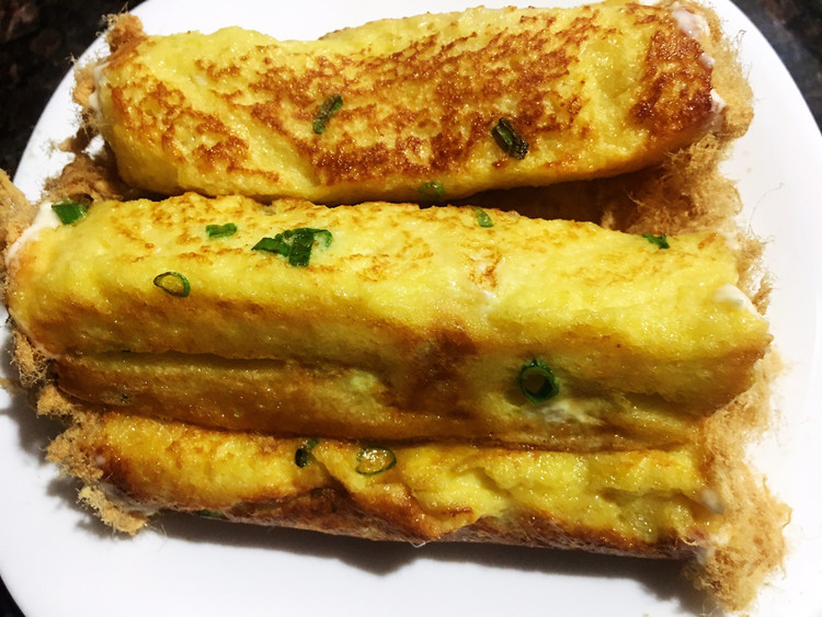 肉松面包卷～花式吐司早餐的做法