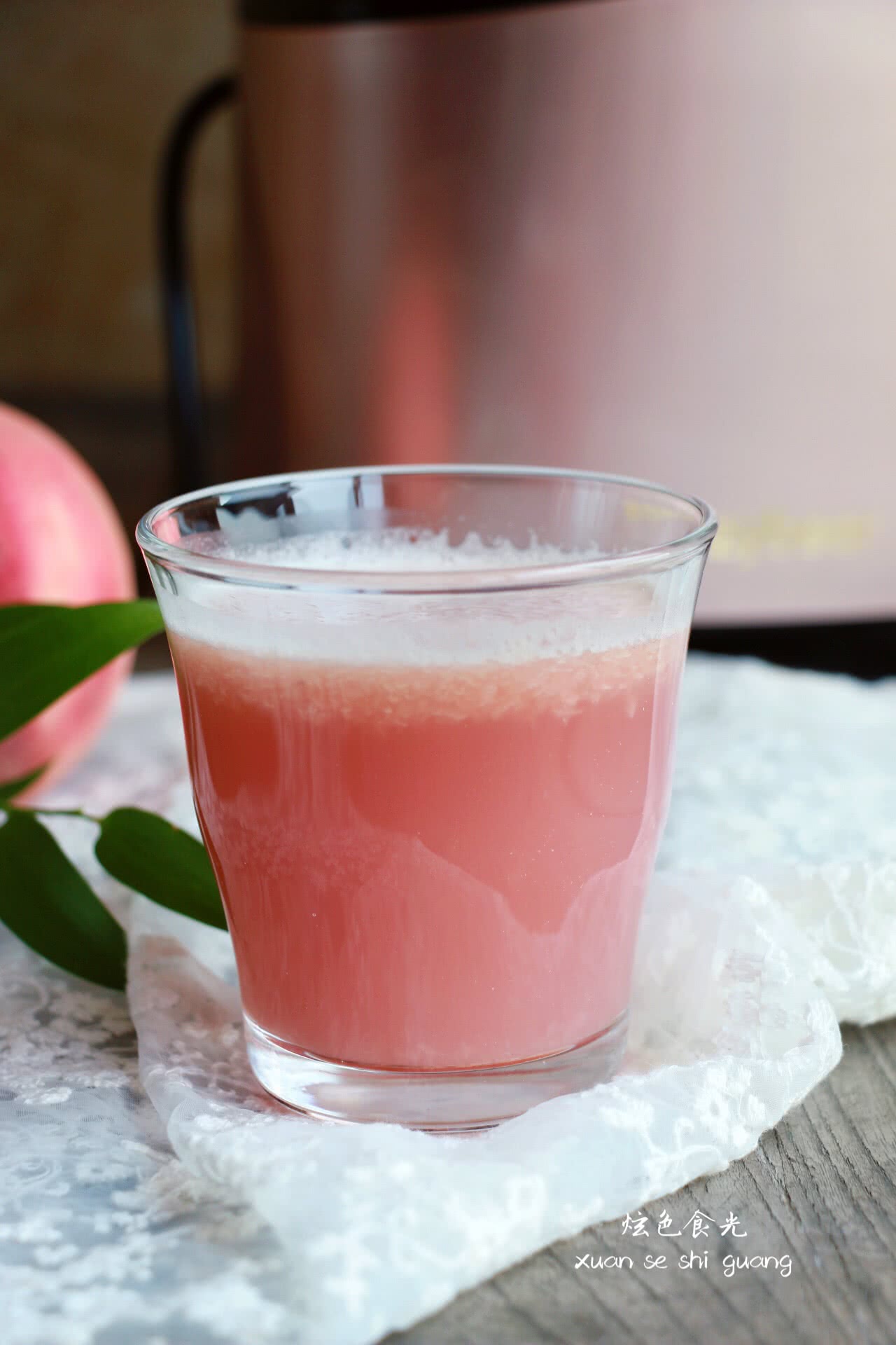 水蜜桃汁怎么做_水蜜桃汁的做法_炫色鸾树z_豆果美食