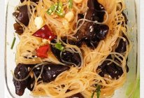 涼拌黑木耳粉丝的做法