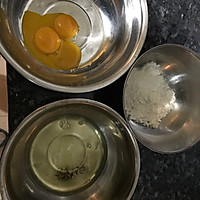 原味戚风蛋糕的做法图解1