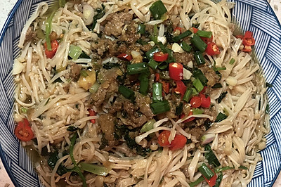 肉沫金针菇