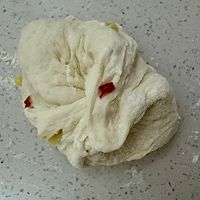 又香又软的免揉土豆腊肠面包的做法图解11