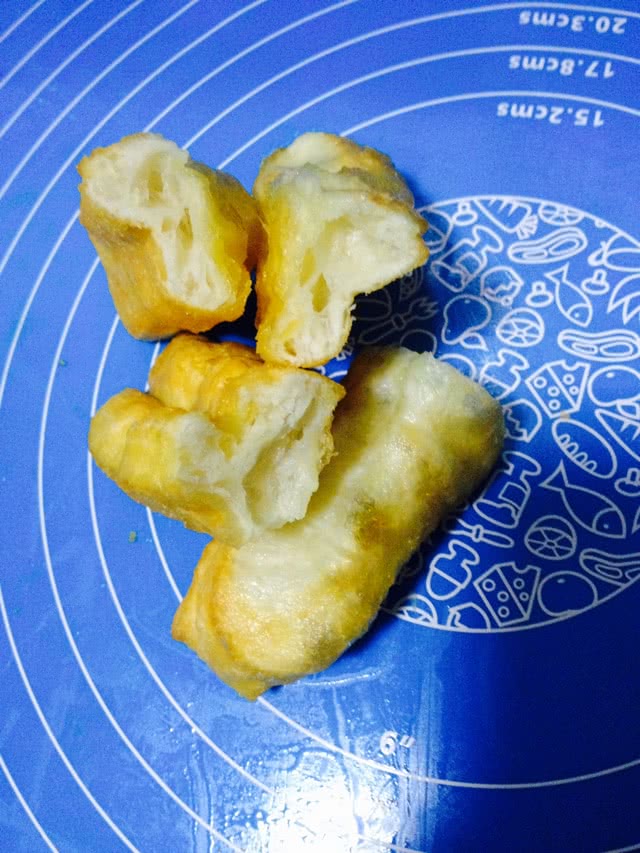 油条的做法图解5
