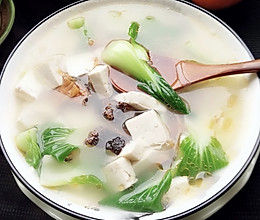 海参豆腐汤的做法