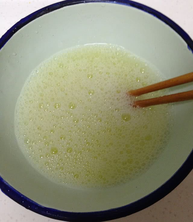 蒸蛋糕的做法图解2
