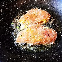 #美食视频挑战赛#鸡胸肉沙拉卷的做法图解9