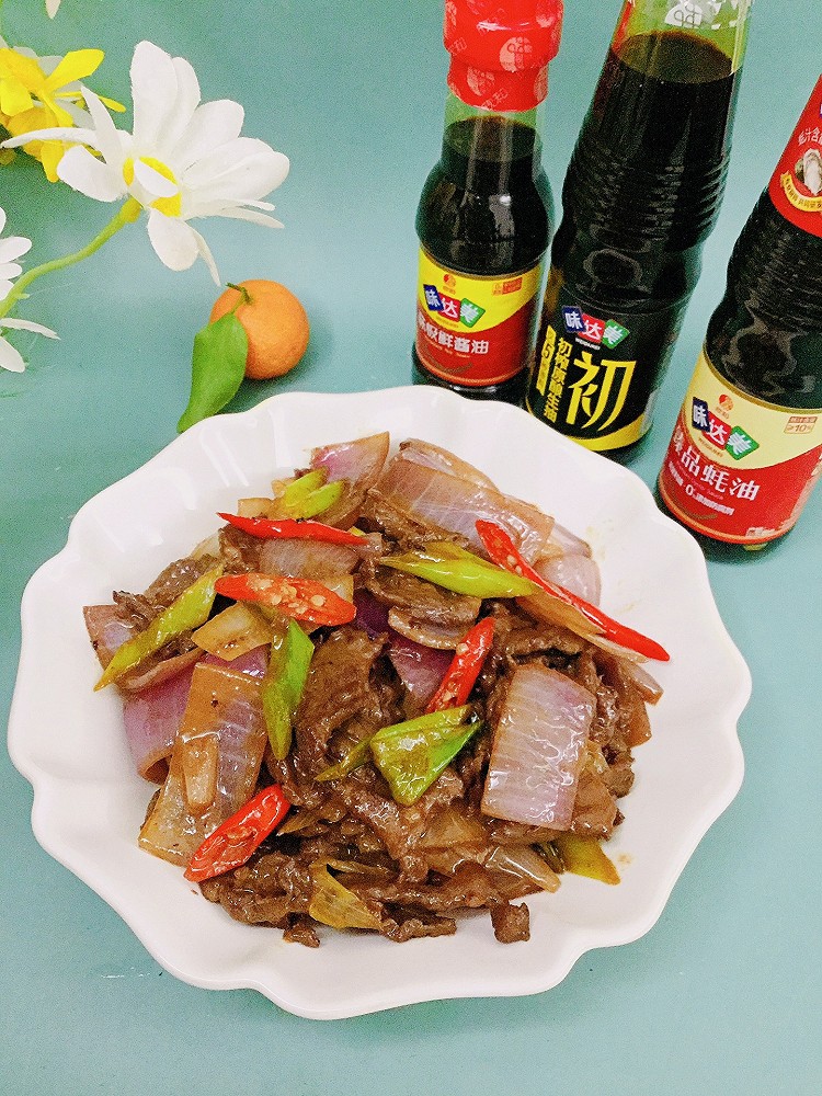 牛肉炒洋葱的做法
