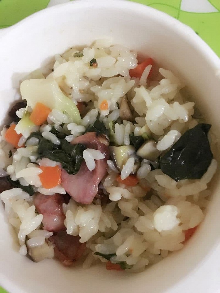 电饭煲香肠饭的做法