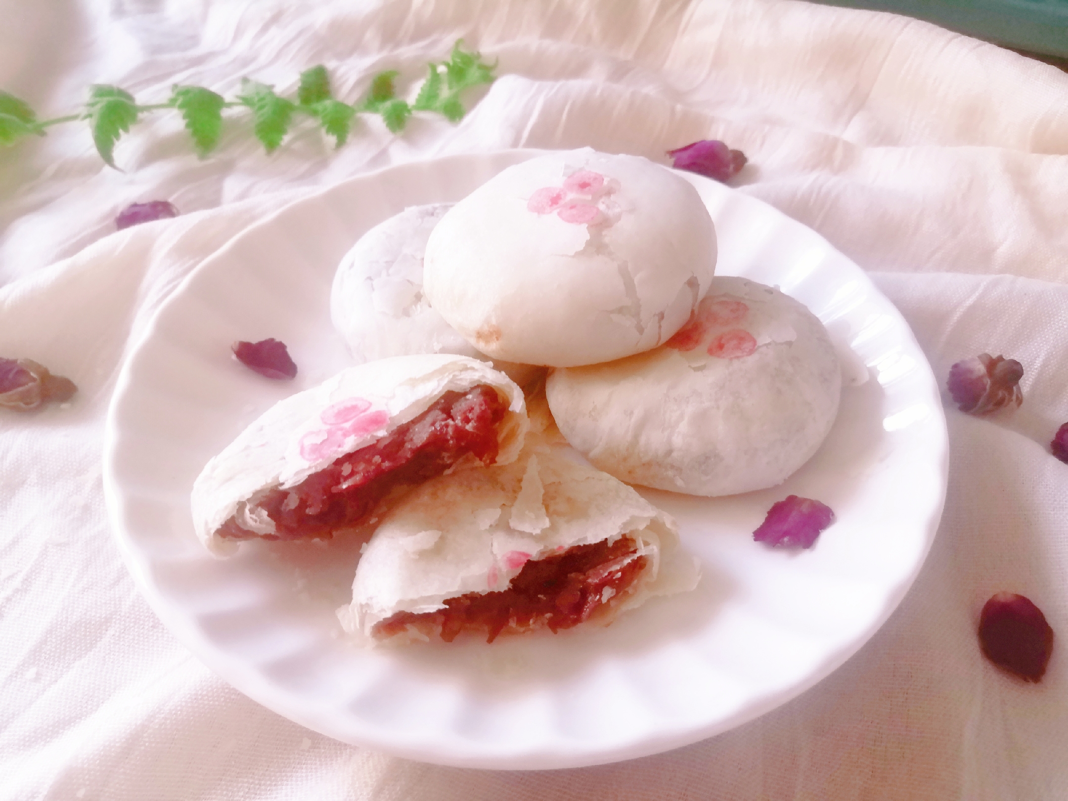 玫瑰花饼怎么做 玫瑰花饼的做法 豆果美食