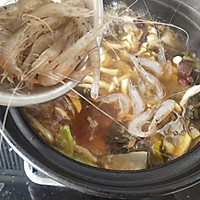 想偷懒，就来一锅酸菜海鲜锅的做法图解11