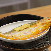 清蒸黄花鱼的做法图解3