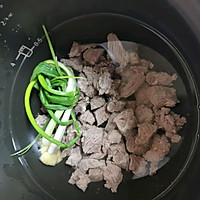 绝不会失手——咖喱土豆牛肉的做法图解2