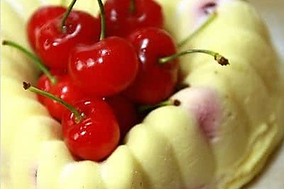 树莓芝士蛋糕——心形咕咕霍夫