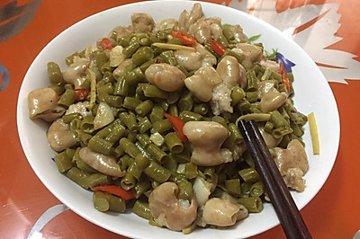 酸豆角遇上肥肠