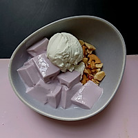 紫薯奶冻波波希腊酸奶碗。的做法图解4