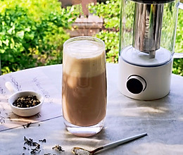 #一周减脂不重样#零失败一次成功，教你在家自制网红奶盖茶的做法