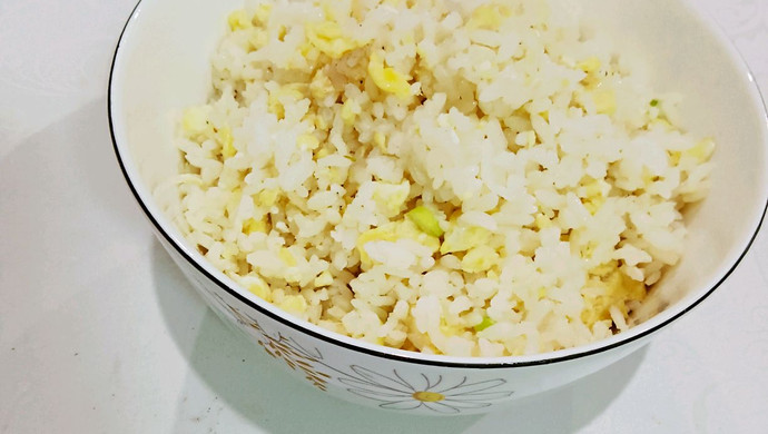 鸡蛋炒大米