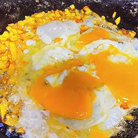 #奶香四溢 暖锅佳味#芝士炒饭的做法图解2