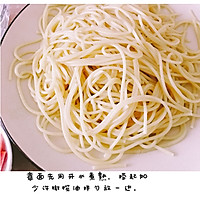 奶油培根松茸意面的做法图解3