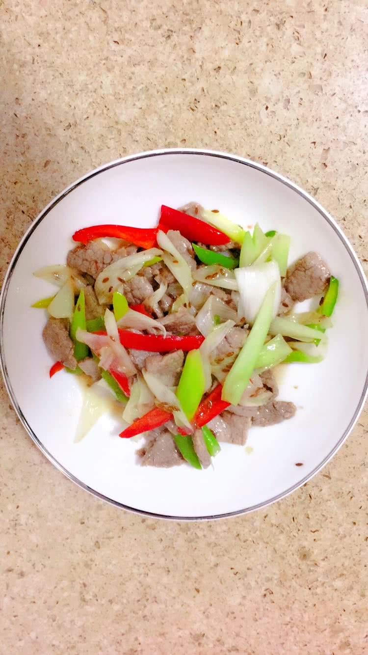 孜然炒牛肉的做法
