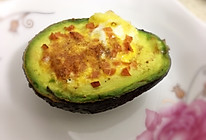 牛油果烤蛋的做法