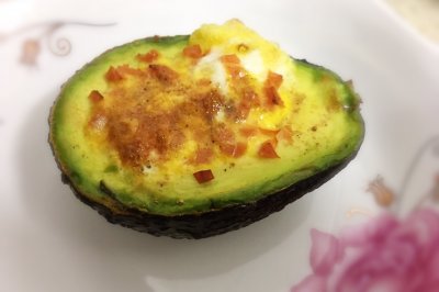 牛油果烤蛋