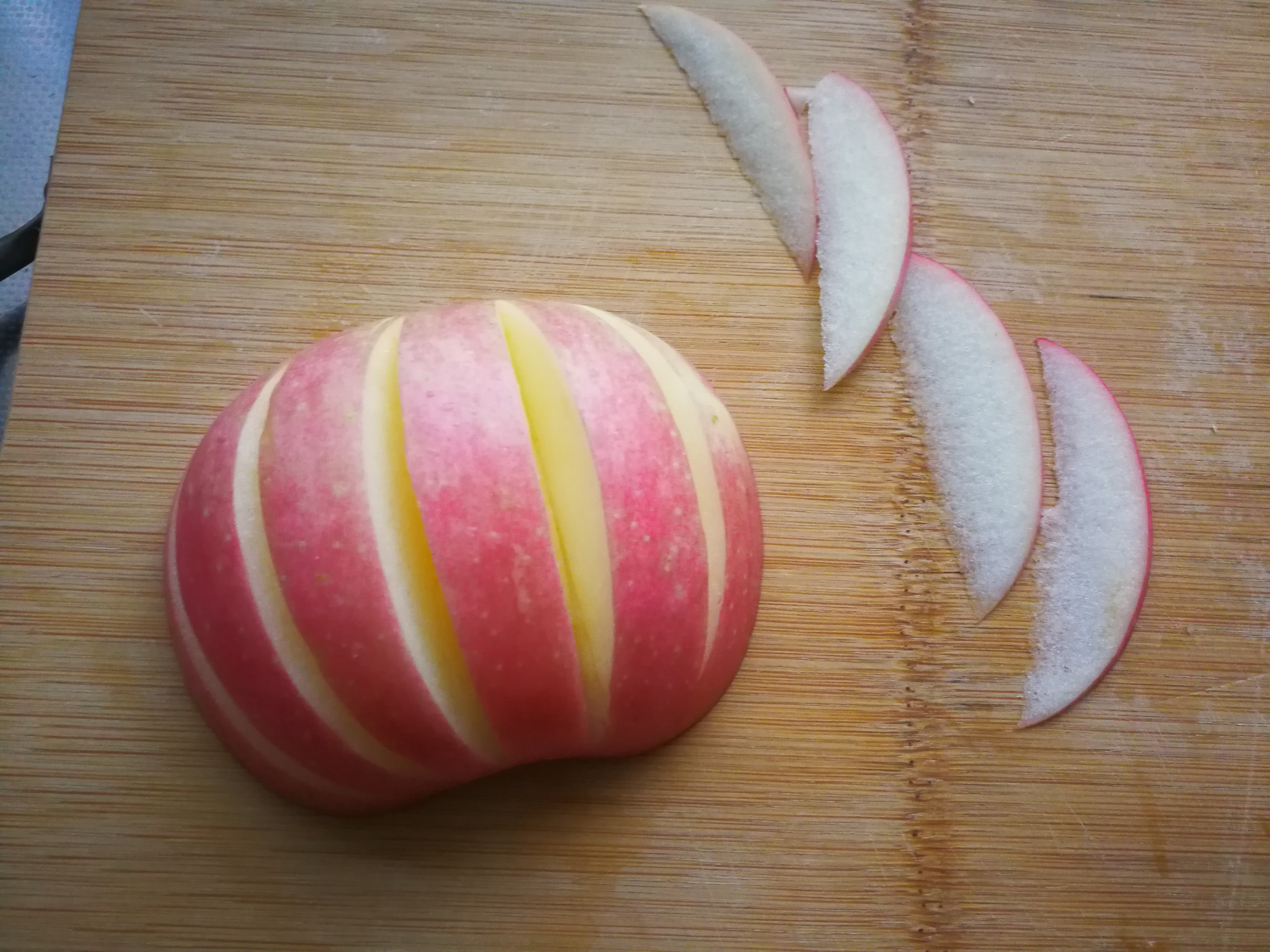 自制苹果派的做法_【图解】自制苹果派怎么做如何做好吃_自制苹果派家常做法大全_文小静一_豆果美食