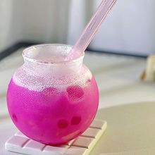 粉红泡泡之蜜桃乌龙冰茶