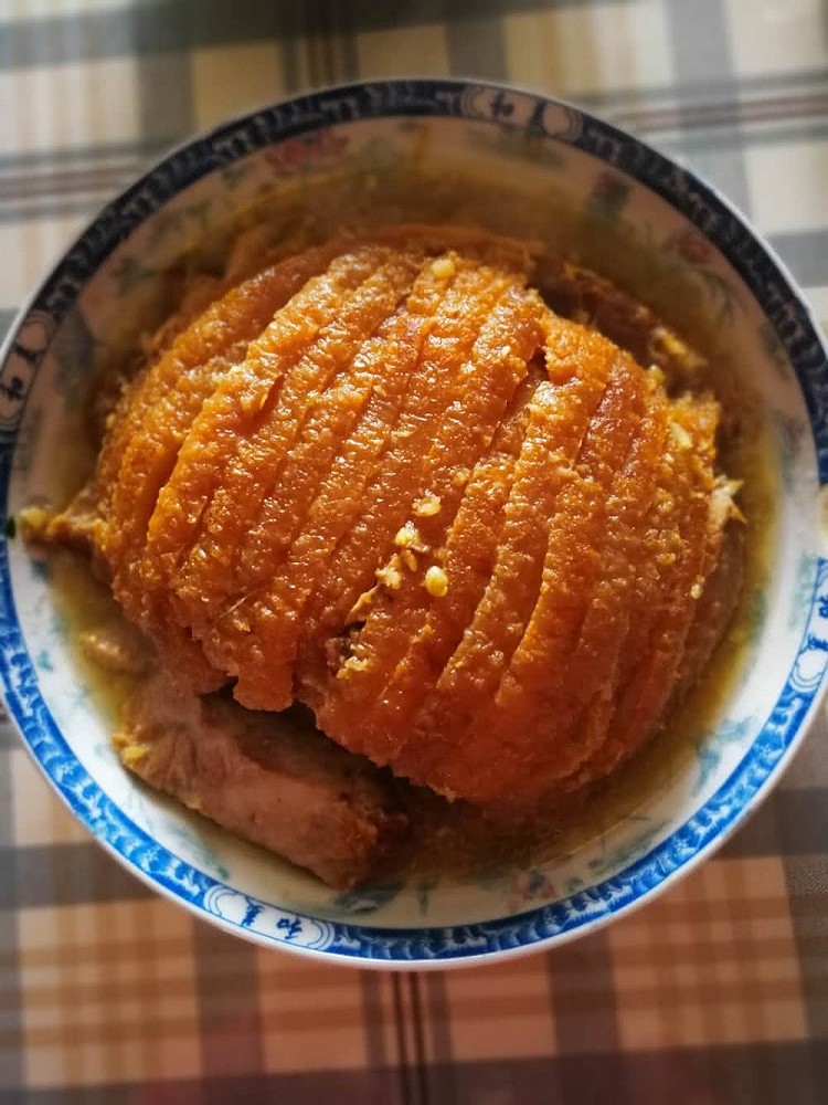家常不腻口扣肉的做法
