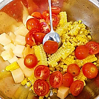 蔬菜玉米水果沙拉＃丘比沙拉汁＃的做法图解2
