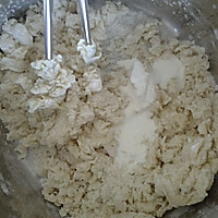 金钻奶酥土司的做法图解3