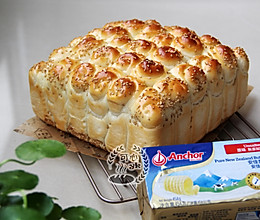 #一口新年味，全家享佳味#蜂蜜脆底小面包的做法
