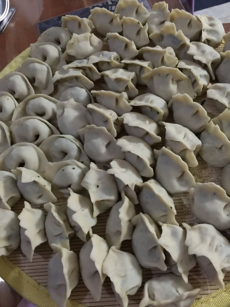 荠菜素饺子的做法