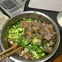 鲜肉虾仁馄饨的做法图解1