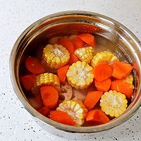 莲藕玉米胡萝卜排骨汤的做法图解8