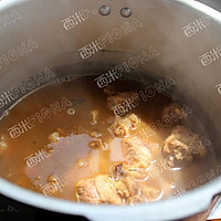 【沙茶美食】蘑菇牛腩煲的做法图解5