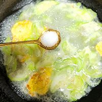 丝瓜煎蛋汤的做法图解5