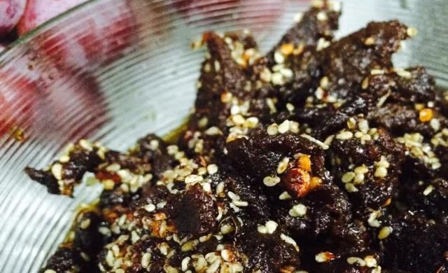 复刻爸爸滴味道～麻辣牛肉干，同时可做两种口味