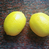 减肥美容柠檬蜂蜜水的做法图解1
