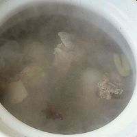清炖猪棒骨汤的做法图解4