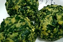 韭菜玉米面菜团的做法