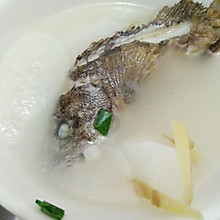 萝卜海鱼汤