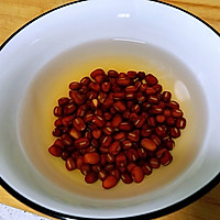 #秋天怎么吃#花生米红豆粥的做法图解1