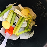 电饭锅烤鸡的做法图解7