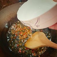 芹菜油豆腐的做法图解7