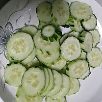 木耳黄瓜片（健康菜）的做法图解2